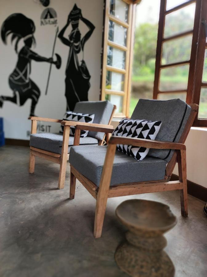 Inzu Lodge ギセニ エクステリア 写真